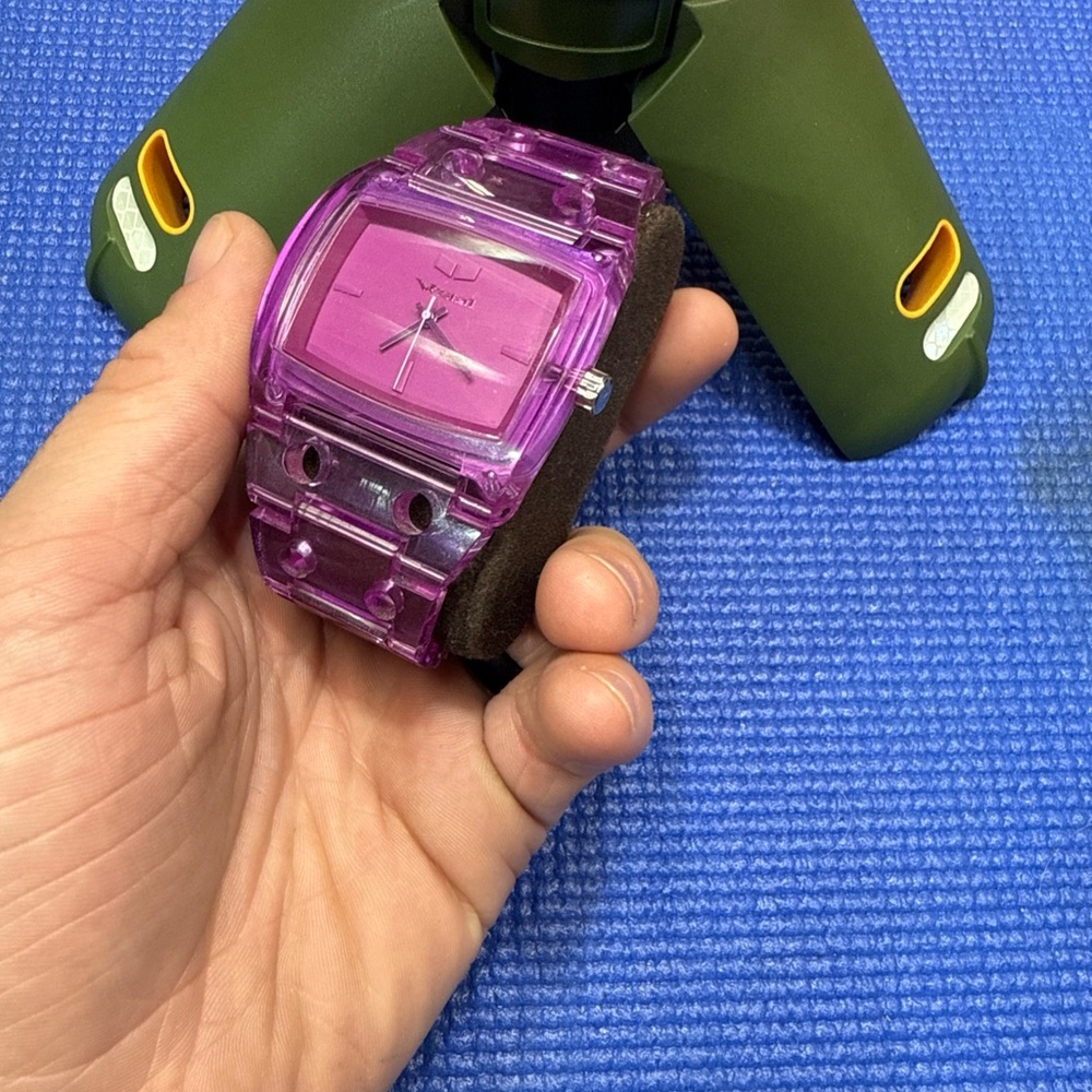 Transparent pink Vestal destroyer